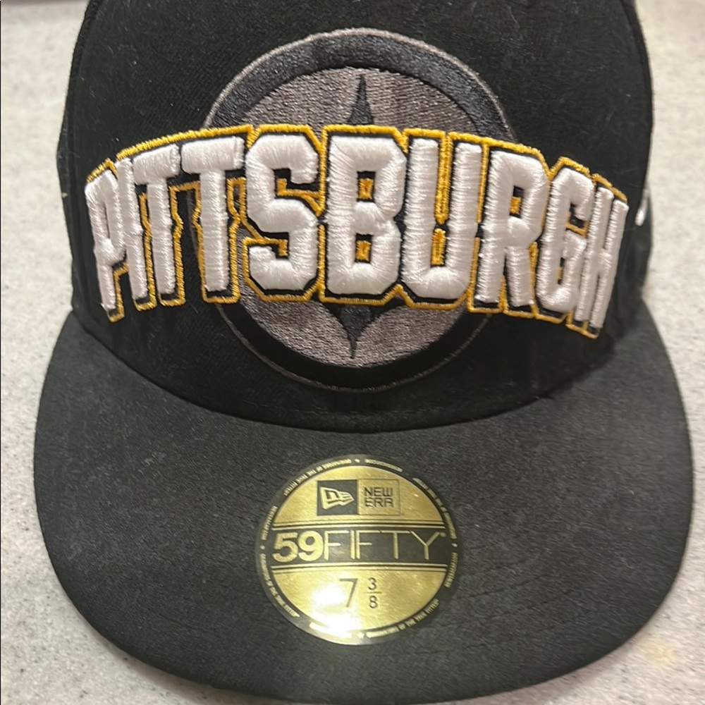 Pittsburgh Black and Gray Cap